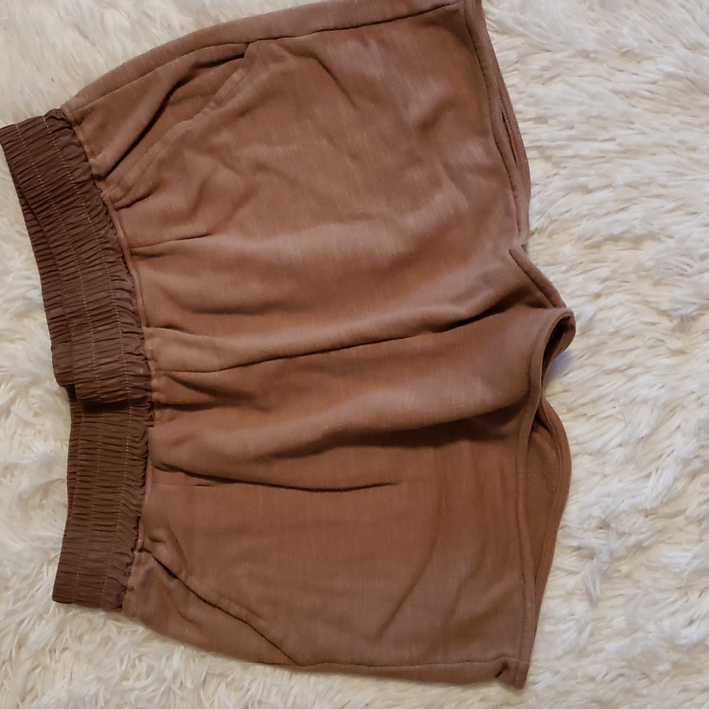 Varley Athleisure shorts
